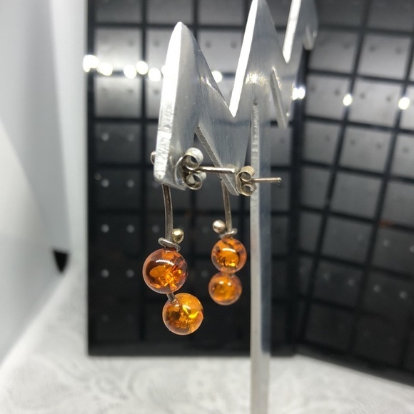 Vintage artisan handcrafted sterling silver amber earrings berry cluster bead - Picture 5 of 5